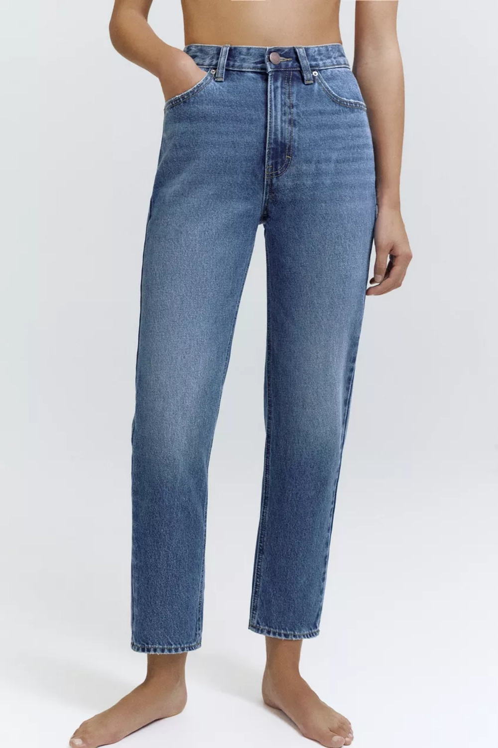Джинсы Mom Fit с высокой талией - PULL&BEAR