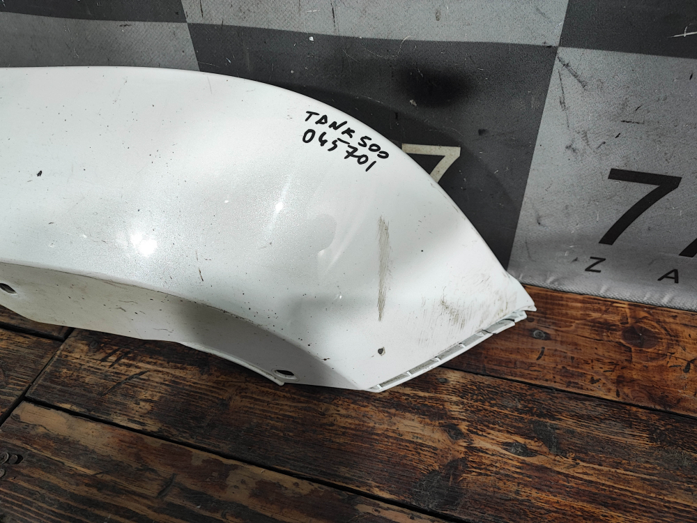 Накладка заднего бампера левая Tank 500 21-нв Б/У Оригинал 2804117XKV3AA