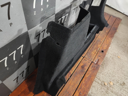 Обшивка багажника правая Geely Tugella 19-нв Б/У Оригинал 8891022549