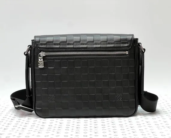 Сумка мужская Louis Vuitton District PM черный