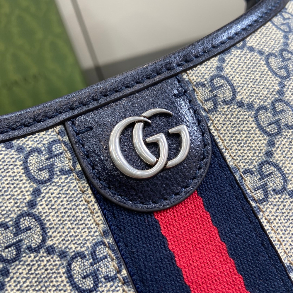 Gucci Ophidia GG Small Shoulder Bag 23 cm
