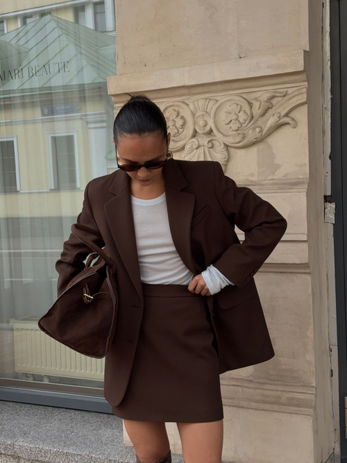 Юбка из вискозы на поясе мини коричневая