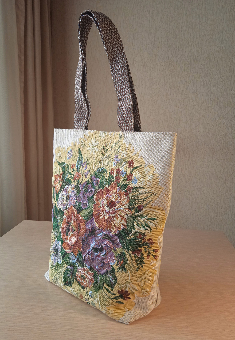 Гобеленовая сумка Букет (39х39х12)