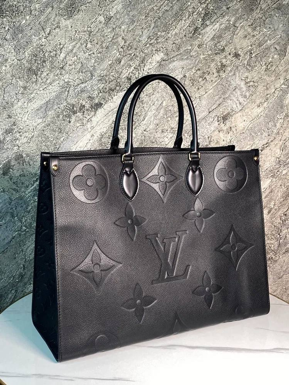 Сумка Louis Vuitton