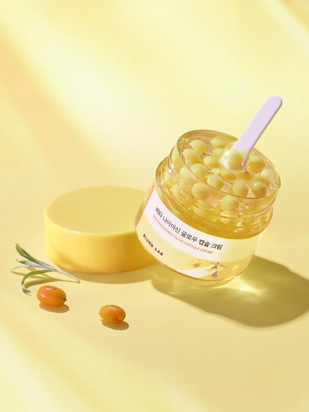 Round Lab Осветляющий капсульный крем с ниацинамидом для сияния кожи Vita Niacinamide Glow Capsule Cream 50 мл