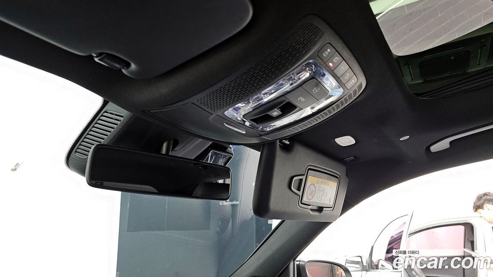 Mercedes-Benz GLB-Class X247 GLB220 (11.2020)
