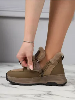 Кроссовки зимние