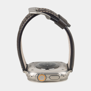 Ремешок для Apple Watch Ultra 49mm из кожи сафьяно, темно-коричневого цвета с контрастной ниткой