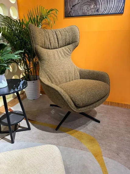 Крутящееся кресло Gamma, коричневое букле