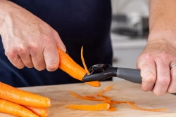 KitchenAid Горизонтальный очиститель Y серый