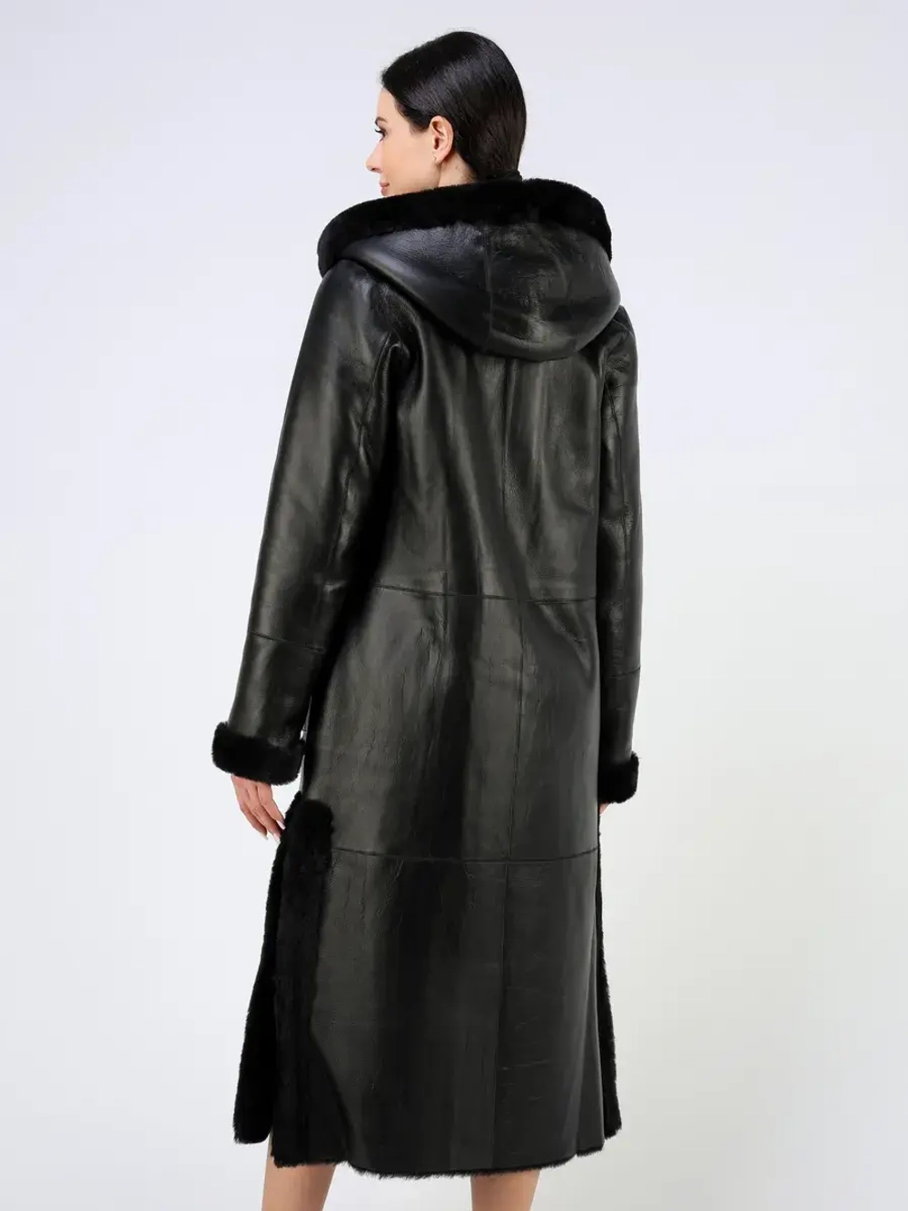 Дубленка зимняя шуба натуральная с капюшоном длинная