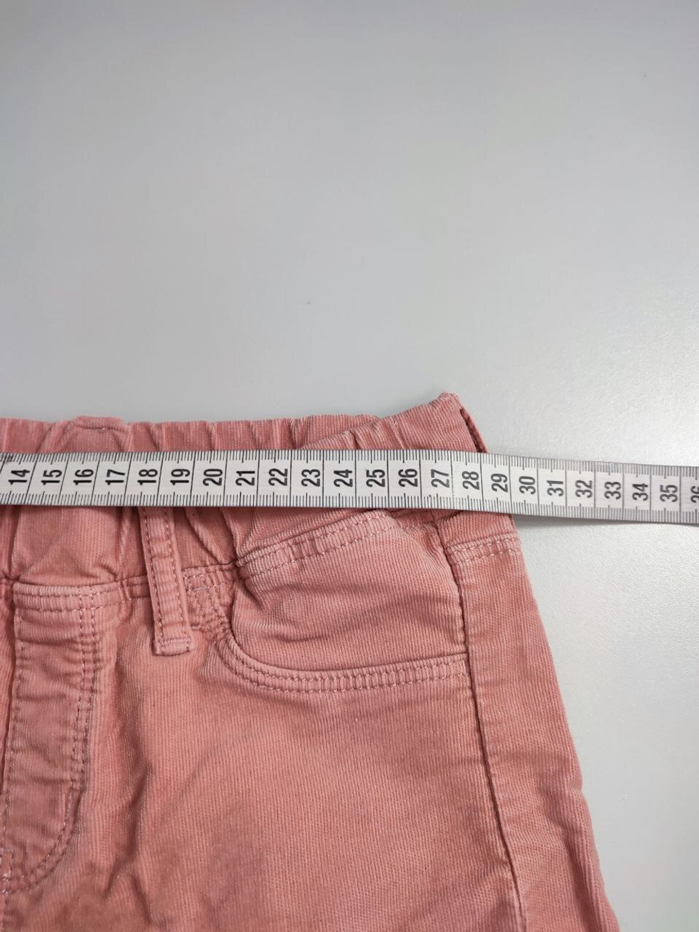 Джинсы Uniqlo на резинке на 8 лет