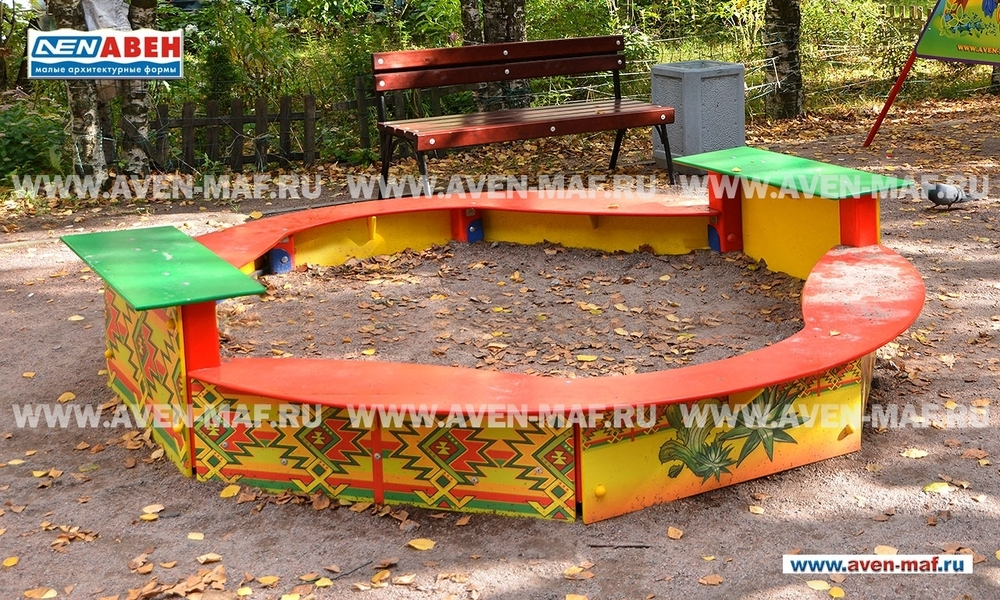 Песочный дворик Паровозик с горкой