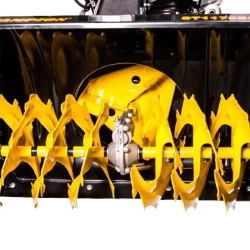 CHAMPION ST1170BS снегоуборщик бензиновый 13.5 л.с. ковш 70 см, выброс 14 м, 6 вперед/2 назад