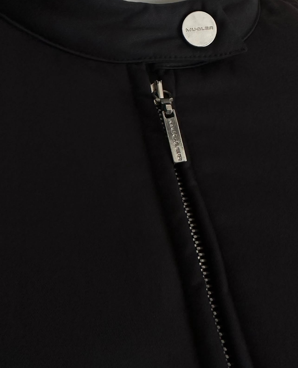 Курта MUGLER
