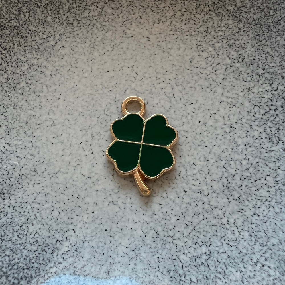 Подвеска четырёхлистный клевер. Фурнитура для изготовления украшений и аксессуаров.