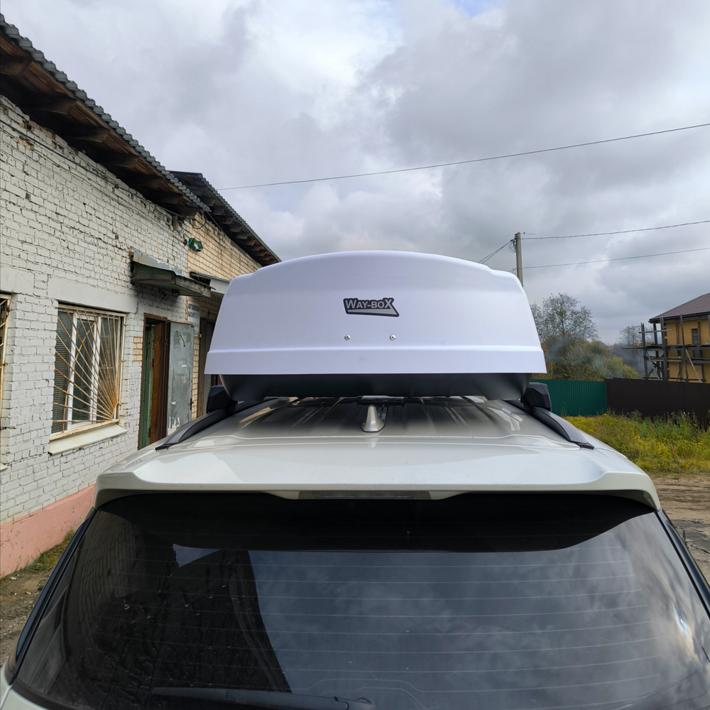 Автобокс Way-box Shuttle 800 на Toyota Fortuner