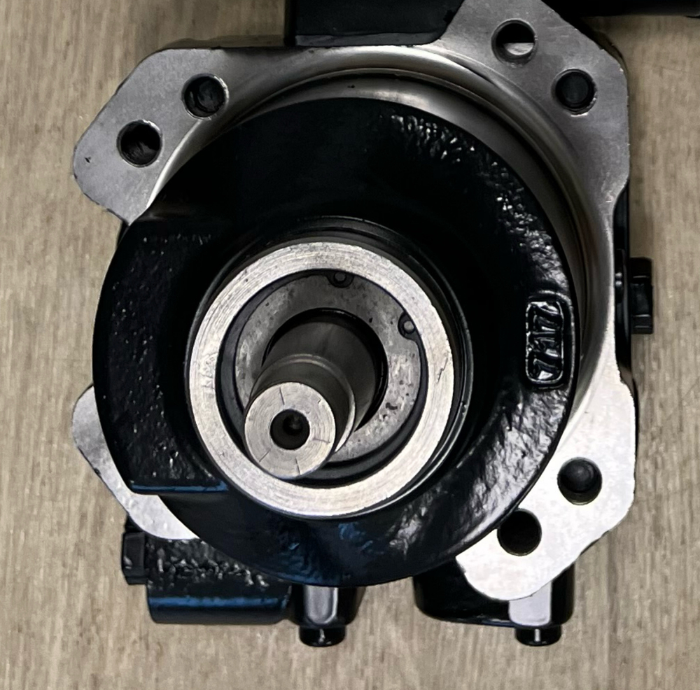 Гидромотор вентилятора 708-7w-00021