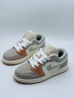 Детские кроссовки Nike Air Jordan Low