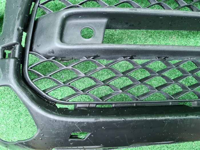 Решетка перед. бампера Mercedes G W463 (18-24) AMG