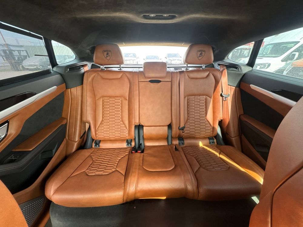Lamborghini Urus 4.0 650hp 8АТ