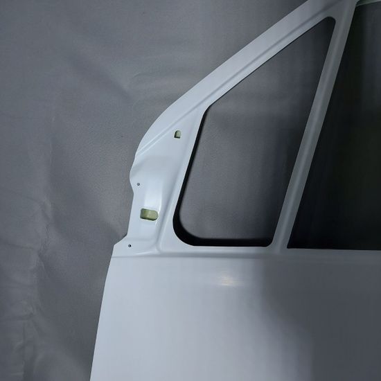 Дверь передняя левая (водительская) для Mercedes Sprinter W906/ VW Crafter