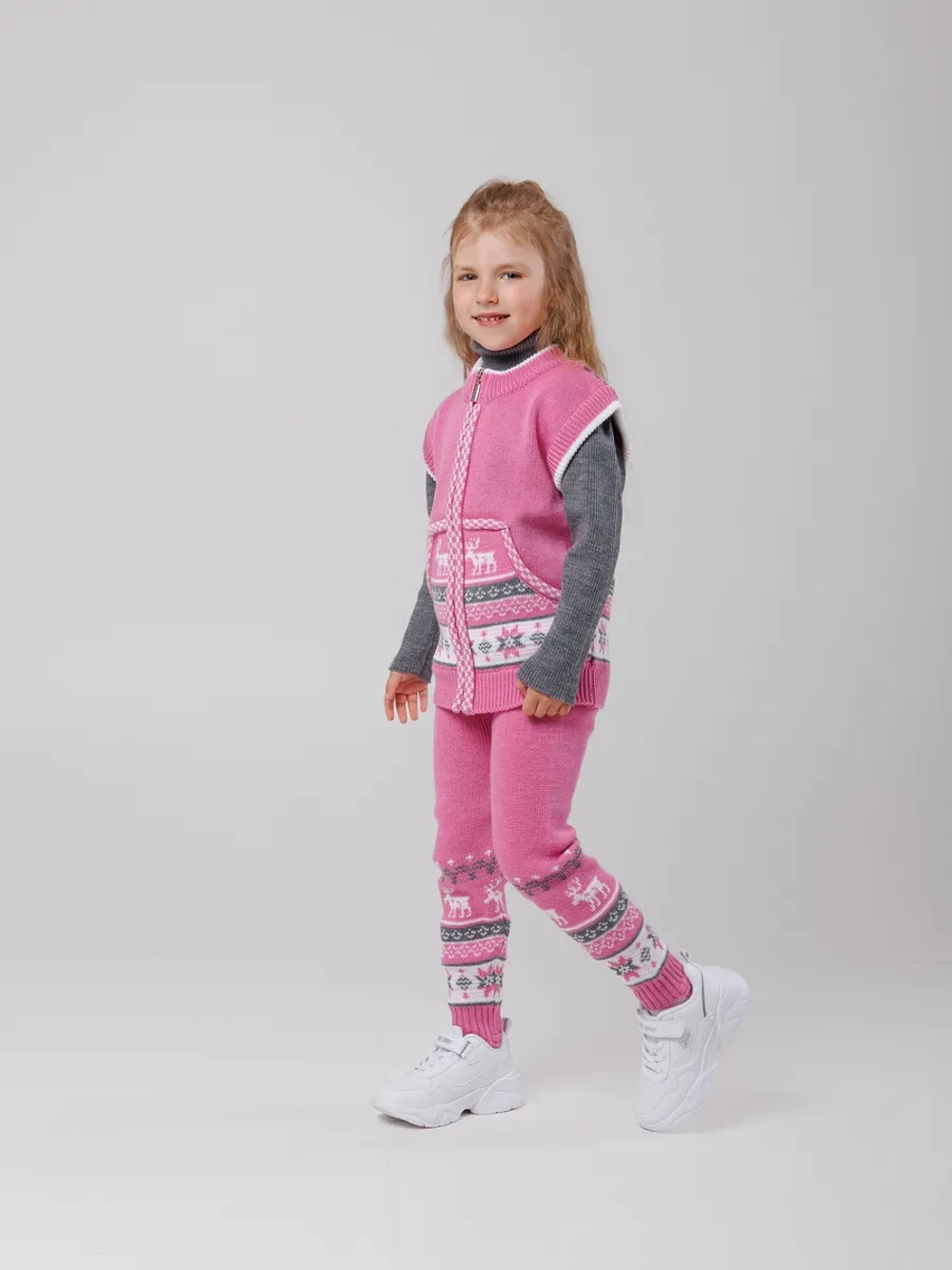 Жилетка вязаная на молнии