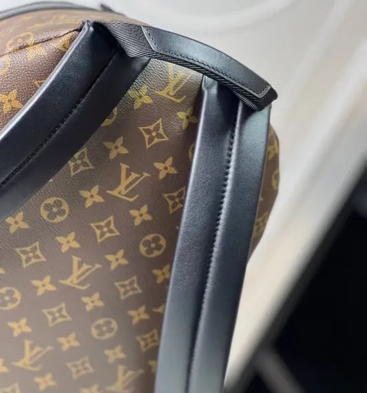 Рюкзак Louis Vuitton Discovery PM канва Monogram Macassar