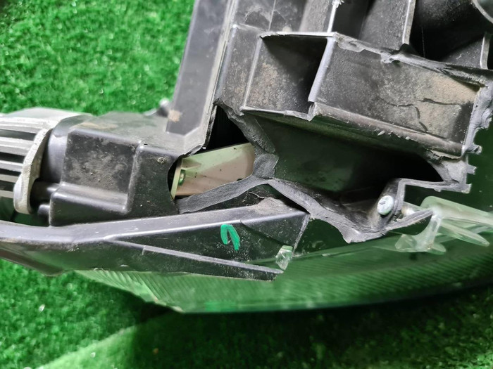 Фара левая Haval F7 (2018-2024) LED