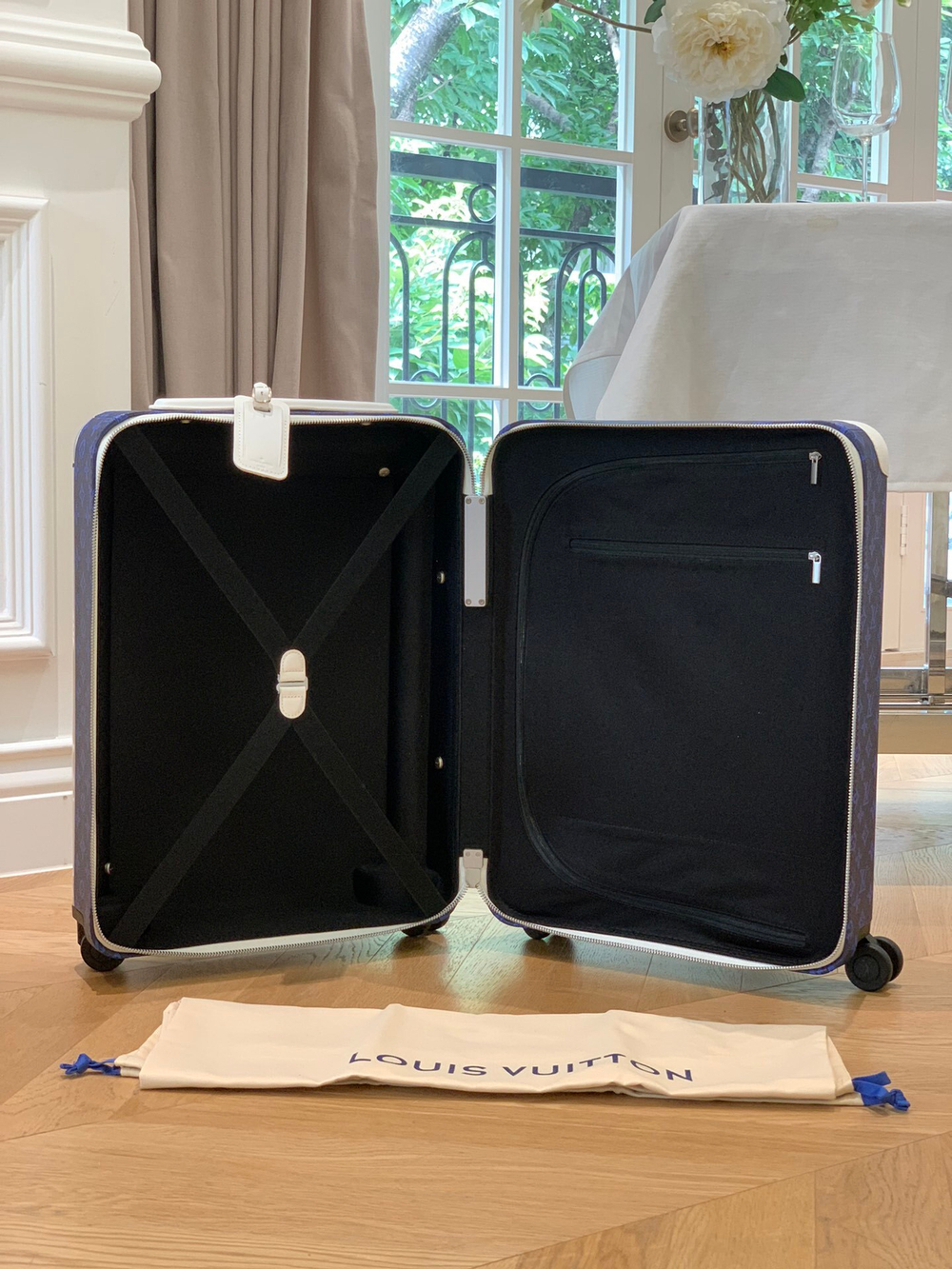 Louis Vuitton Horizon 55 Suitcase