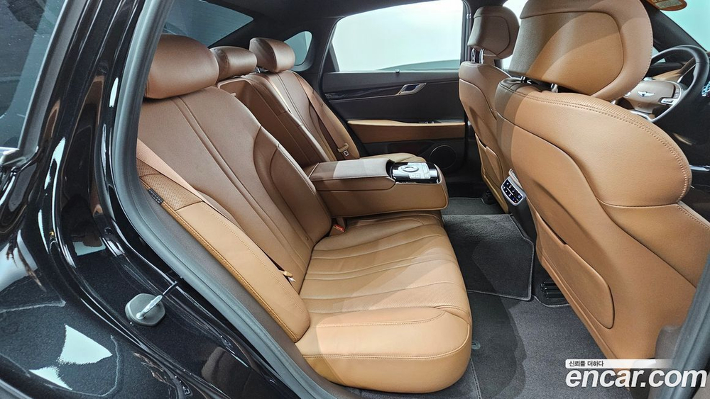 Genesis G80 (RG3) Бензин 2.5 Turbo AWD (06.2022)