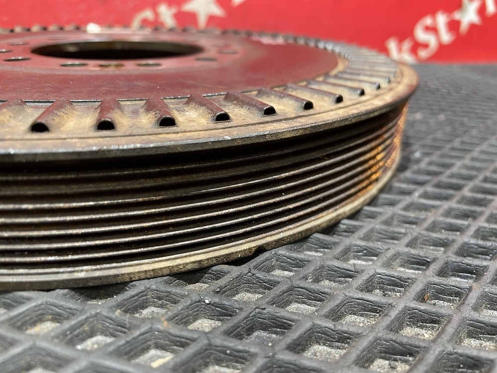 Шкив коленвала 2019 г.