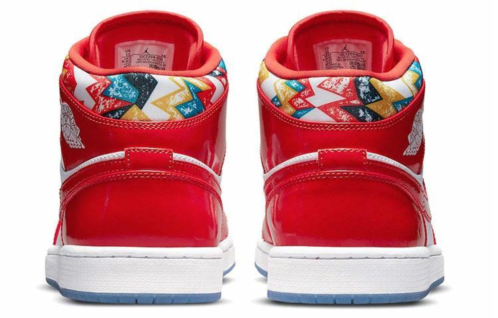 Кроссовки Jordan Mid