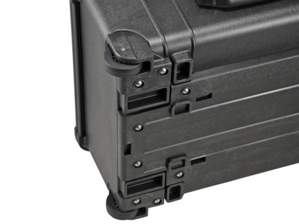 Защитный кейс Peli™ 1560 черный пустой