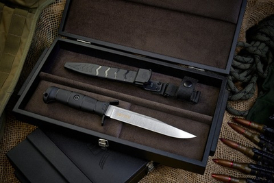 Подарочный набор: Vector AUS-8 StoneWash и шкатулка 80 лет Великой Победы