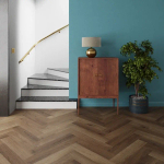 LVT плитка Invictus Maximus Herringbone Highland Oak Chocolate
