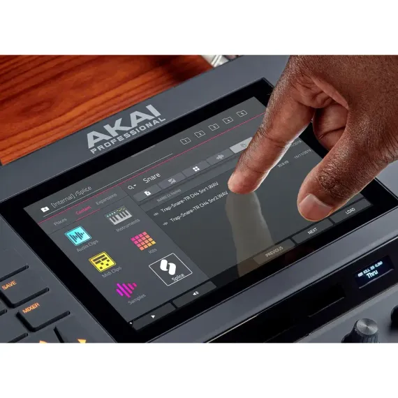 AKAI PRO FORCE