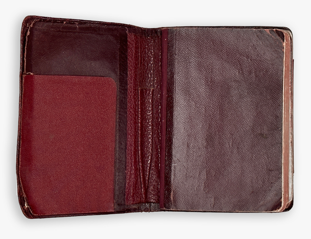 Карманный ежедневник-календарь немецкой компании Siemens на 1941г. На русском языке.