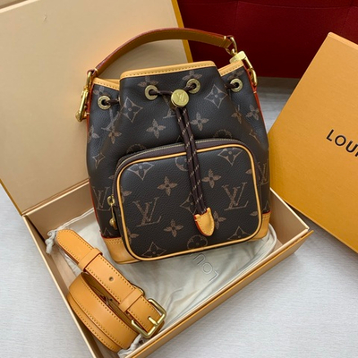 Louis Vuitton Noe Cargo