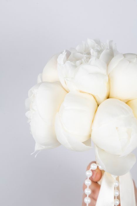 Букет невесты "Элегантность в белом"