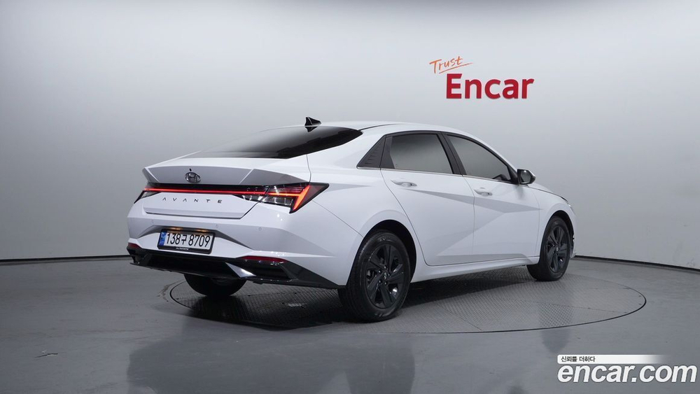 Hyundai Avante (CN7) 1.6 (06.2022)