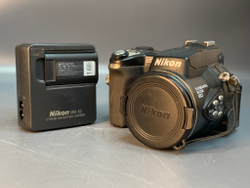 Nikon Coolpix E5700