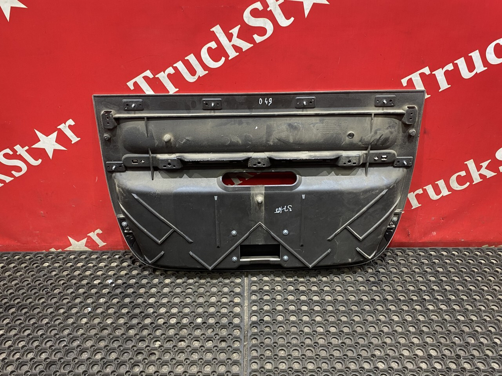 Бардачок задней стенки 2019г.