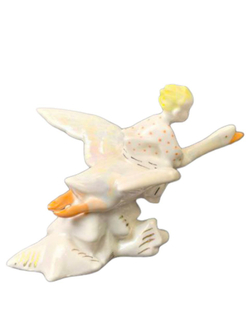 Фарфоровая статуэтка "Иванушка на гусе" ЛЗФИ