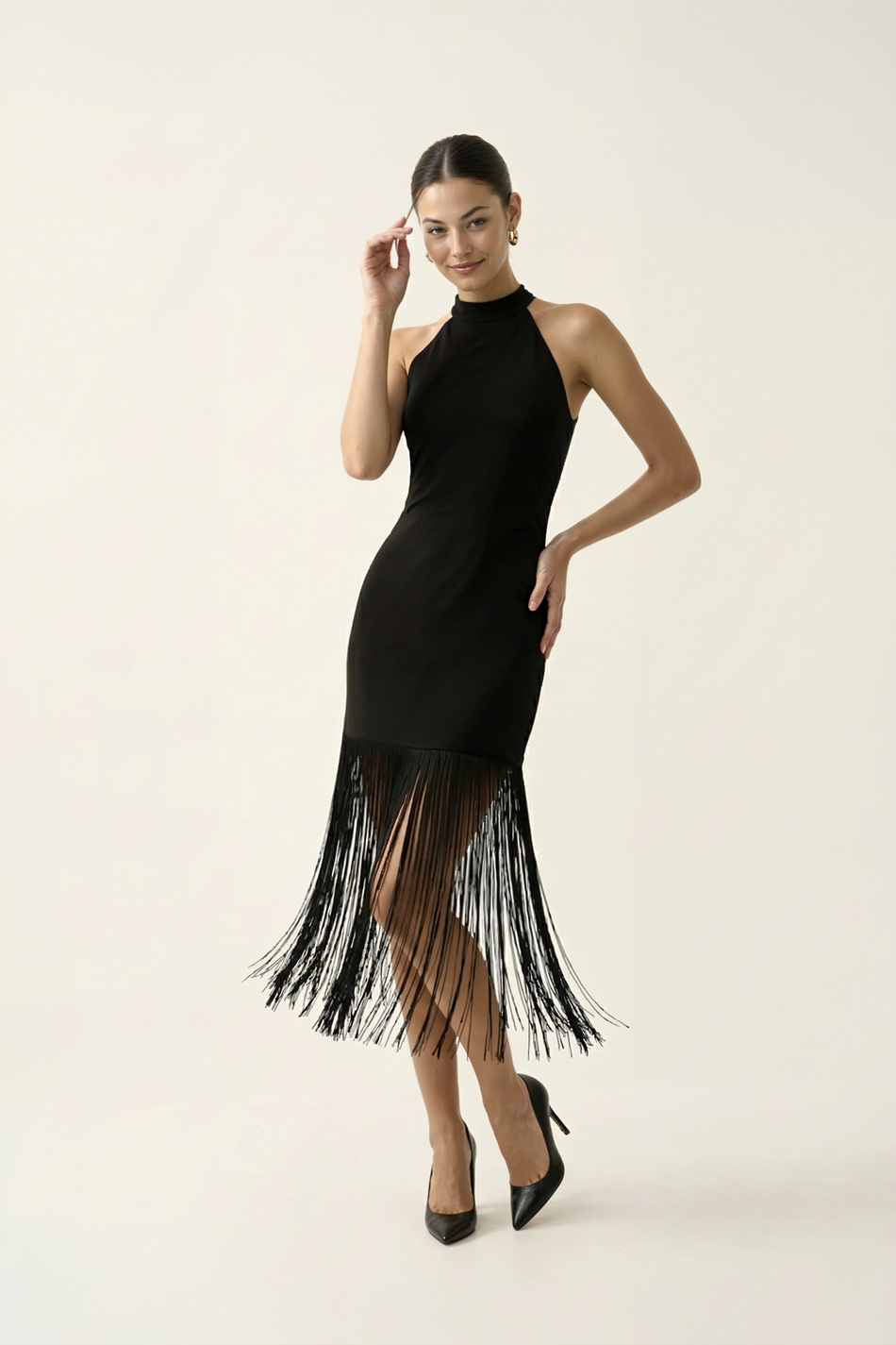 Платье мини с бахромой из трикотажа