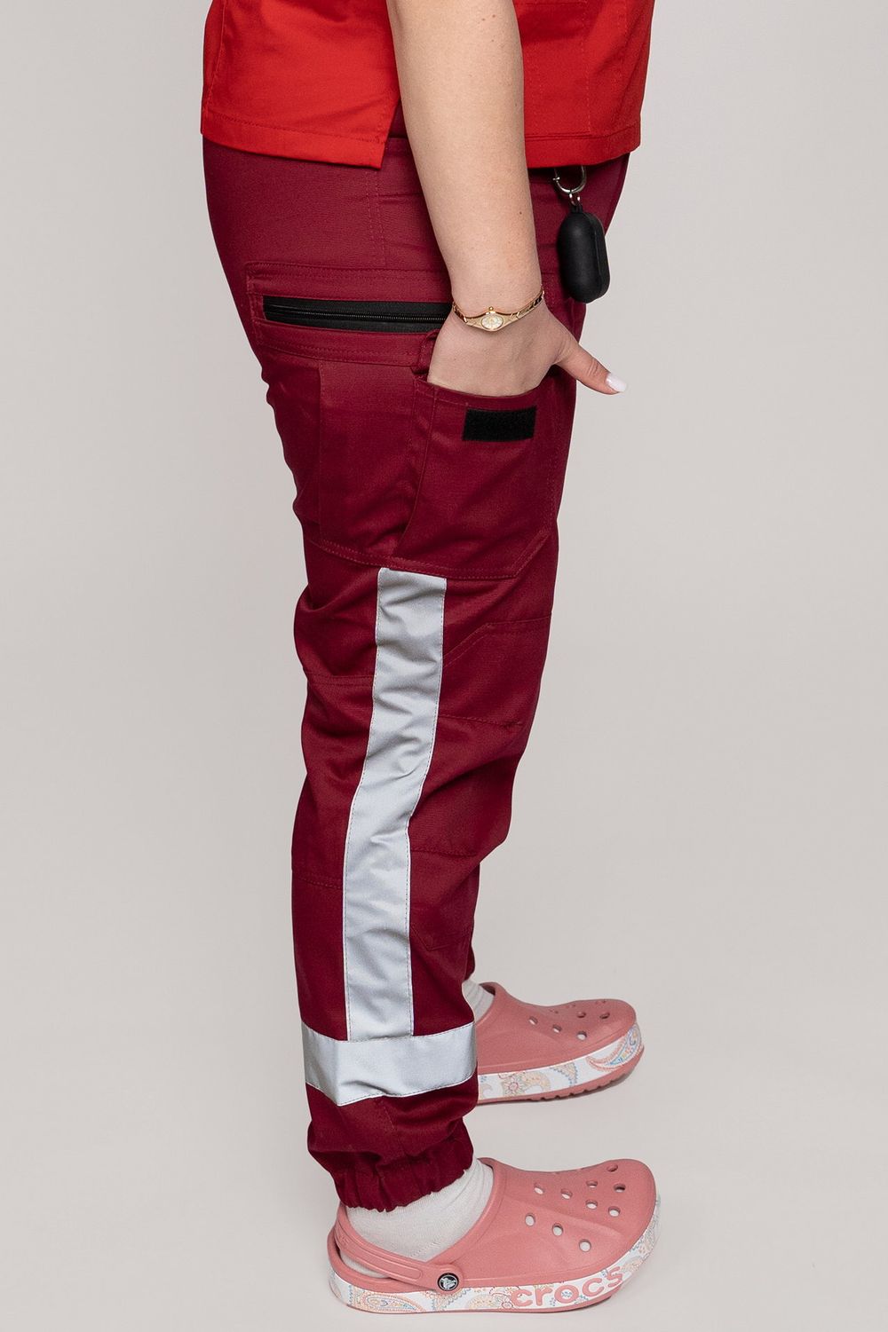 Брюки-джоггеры демисезонные женские Скорая помощь MedicLine цв. БОРДОВЫЙ