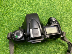 Nikon F75