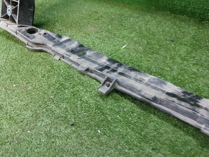 Телевизор Genesis GV70 (2020-н.в.)