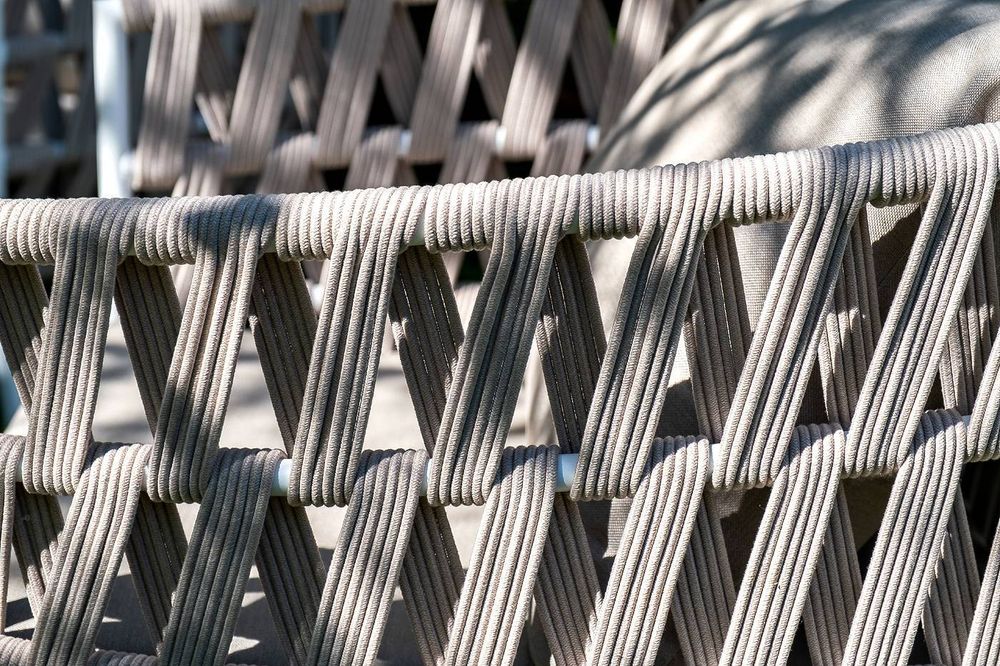 "Диего" лаунж-зона 4-местная плетеная из роупа (веревки), каркас алюминиевый белый, роуп бежевый