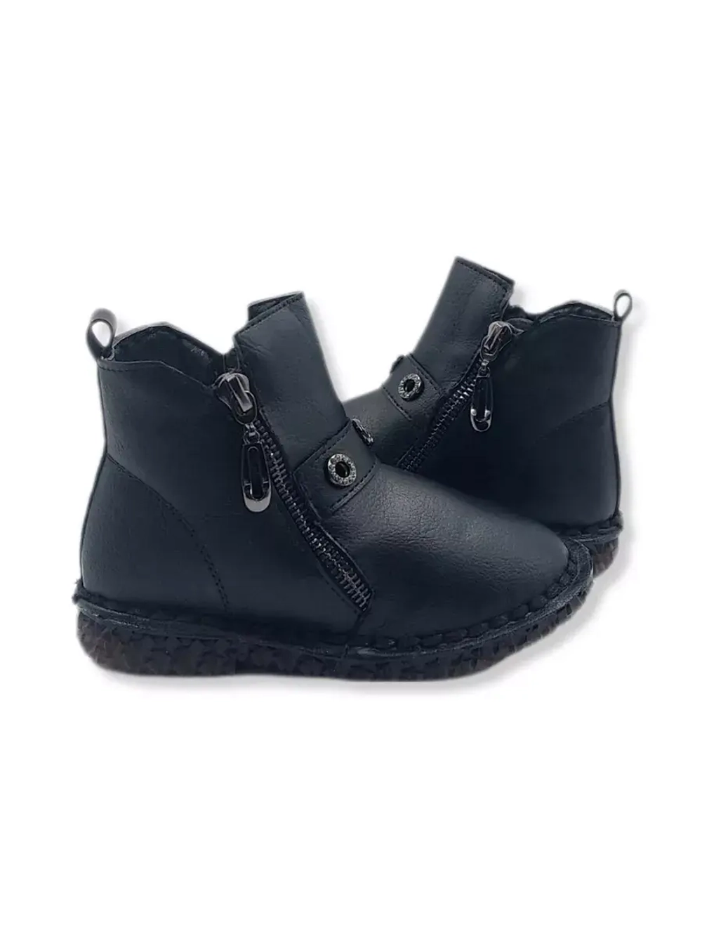 Ботинки мягкие для девочки на весну